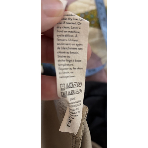 EUC Spanx Air Essentials Womens Sleeveless Tan Jumpsuit L Travel Capsule Classic - Picture 6 of 11